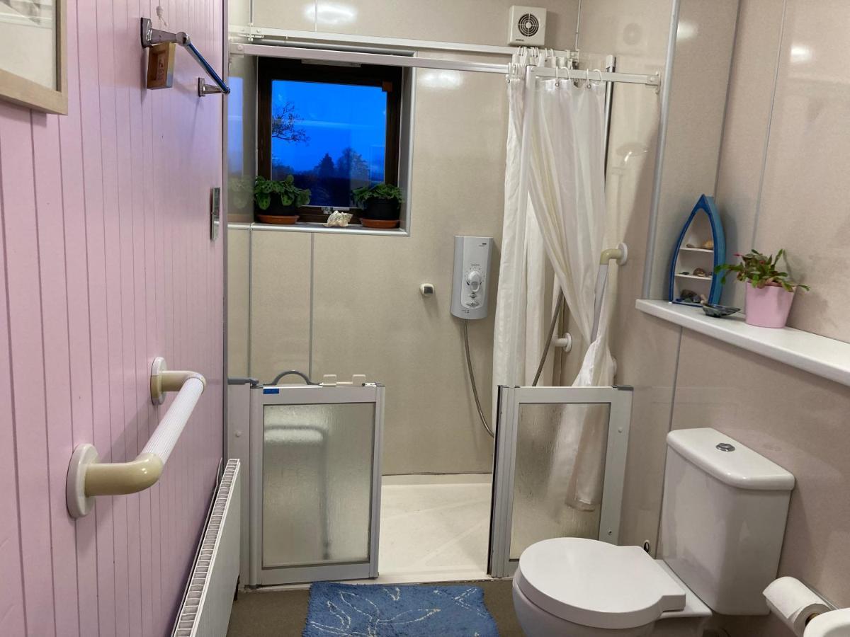 克里夫Aquila Retreats住宿加早餐旅馆 外观 照片