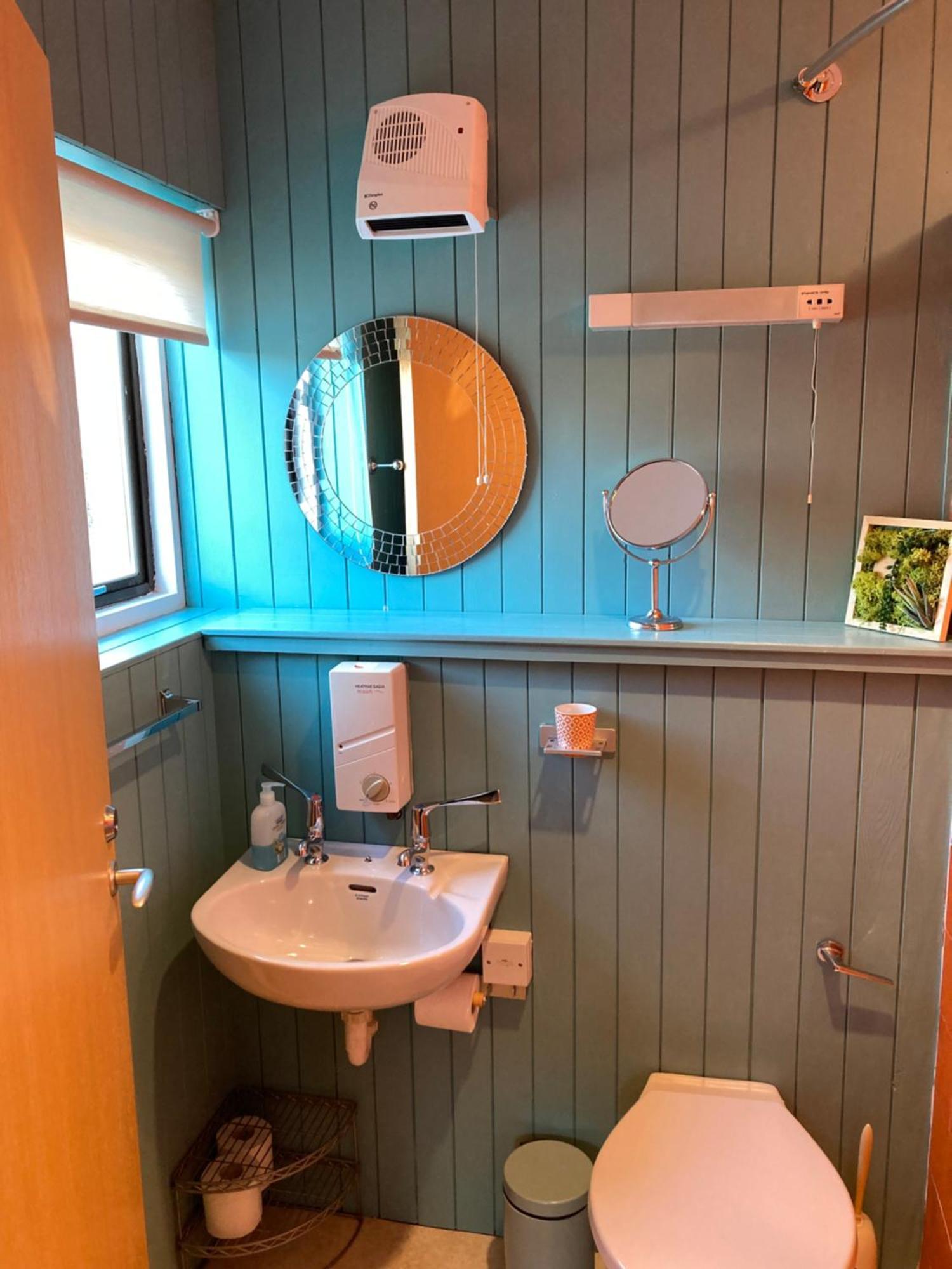 克里夫Aquila Retreats住宿加早餐旅馆 外观 照片